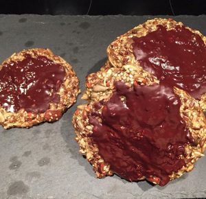 Stenaldersnack med chokolade