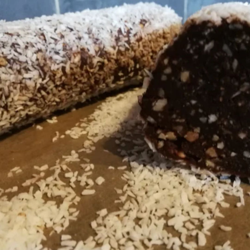 Daddelrulle med nødder & raw kakaopulver